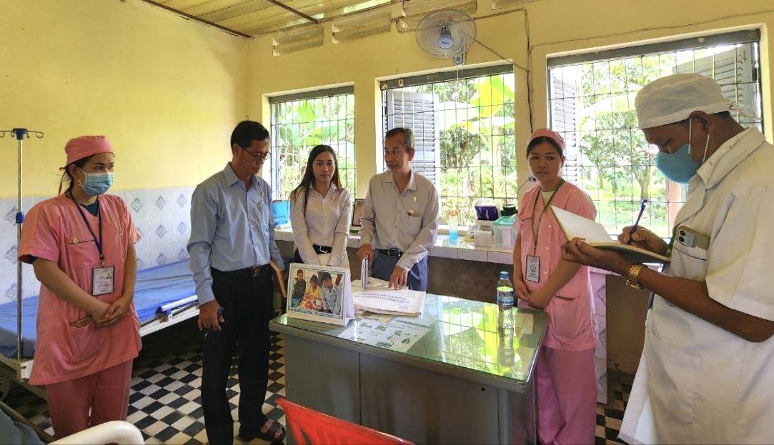 ការពិនិត្យស្ថានភាព នៃមណ្ឌលសុខភាពចំនួន១៣  នៅខេត្តកណ្ដាល
