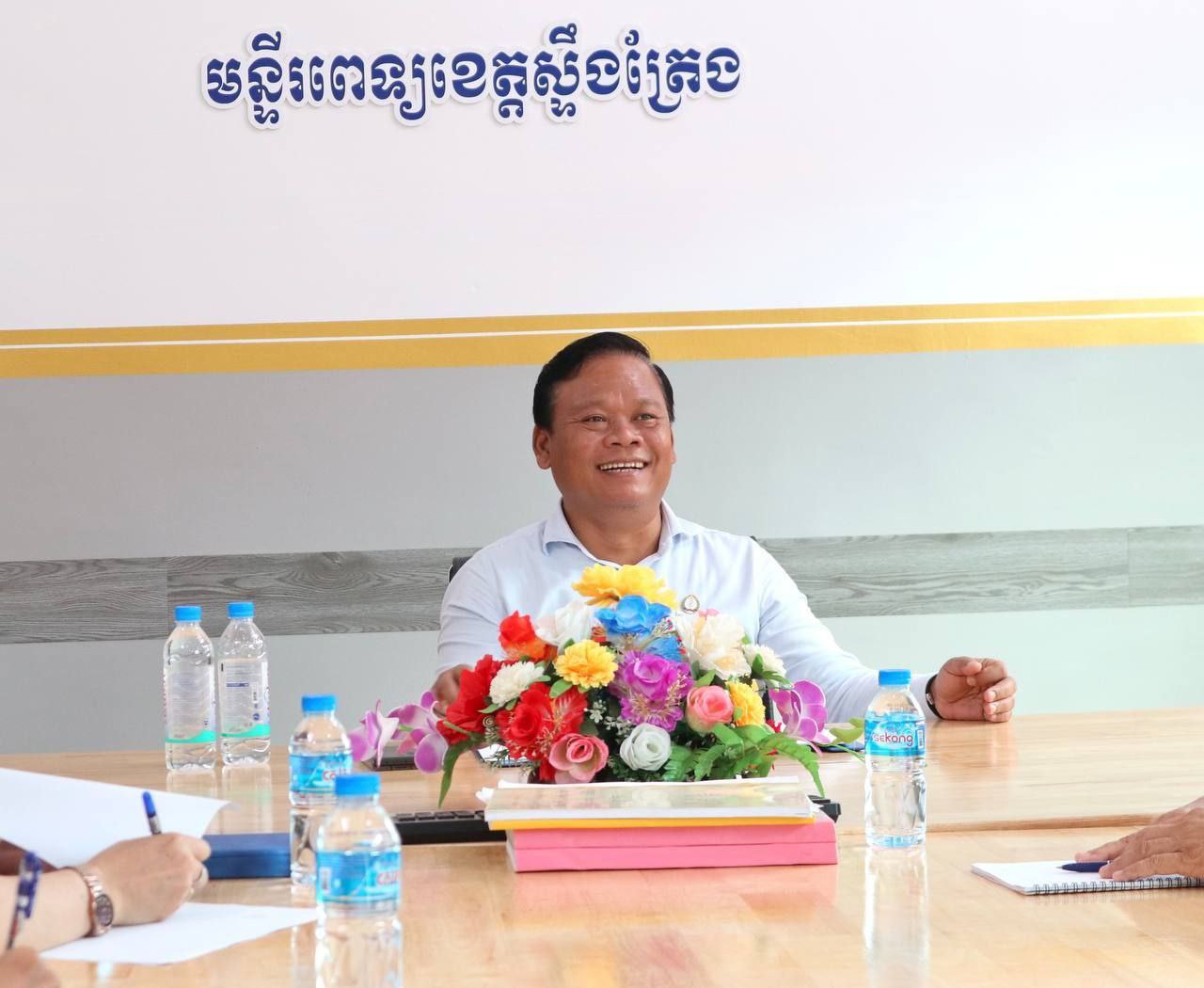 ក្រុមការងារចុះអភិបាលត្រួតពិនិត្យលើវឌ្ឍនភាពការងារផ្តល់សេវាសុខភាពមាត់-ធ្មេញ នៅតាមមូលដ្ឋានសុខាភិបាលរាជធានី-ខេត្ត
