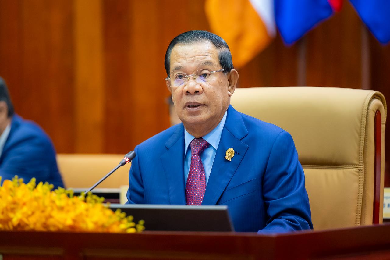 ឯកឧត្តមសាស្រ្តាចារ្យ ឈាង រ៉ា រដ្ឋមន្រ្តីក្រសួងសុខាភិបាល អញ្ជើញចូលរួមពិធីសមាជរដ្ឋសភា និងព្រឹទ្ធសភា លើកទី១ ឆ្នាំ២០២៥